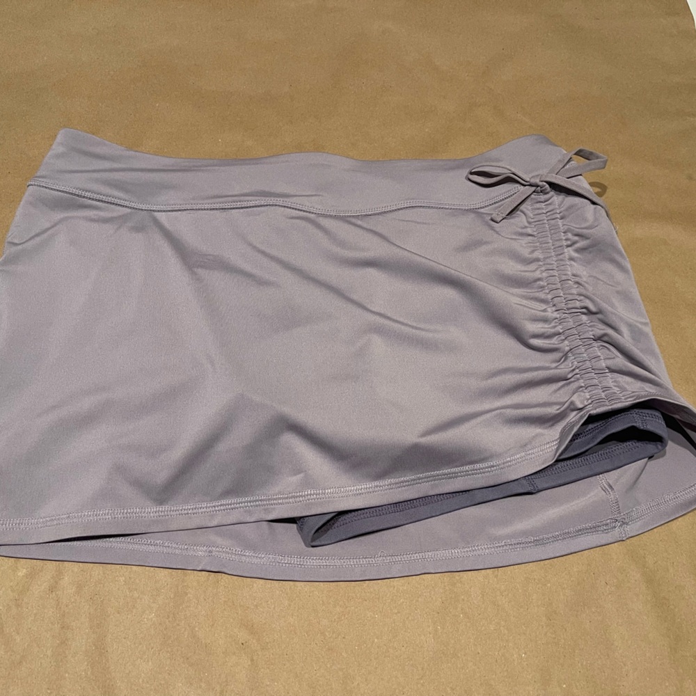 Gapbody Fit skirt with side gather | Medium - Picture 9 of 10